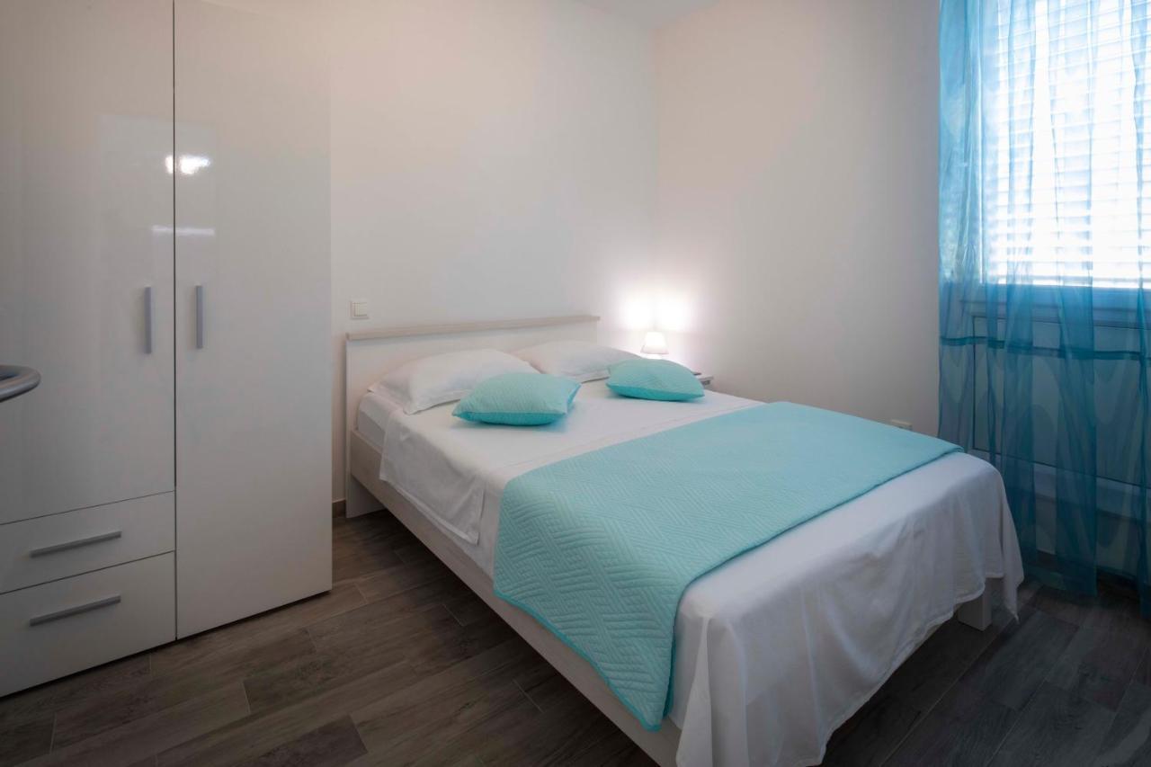 Fragola Apartment