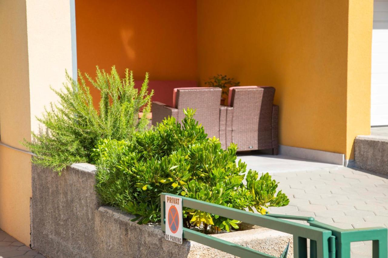 Fragola Apartmán *